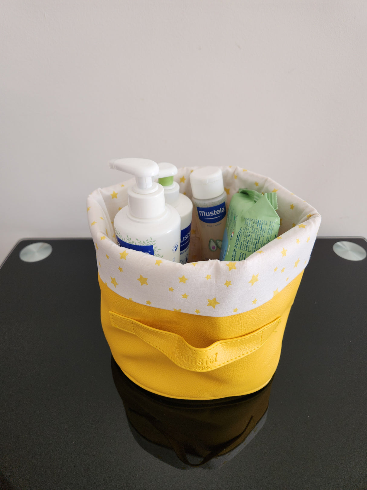 Panier jaune rond étoile jaune