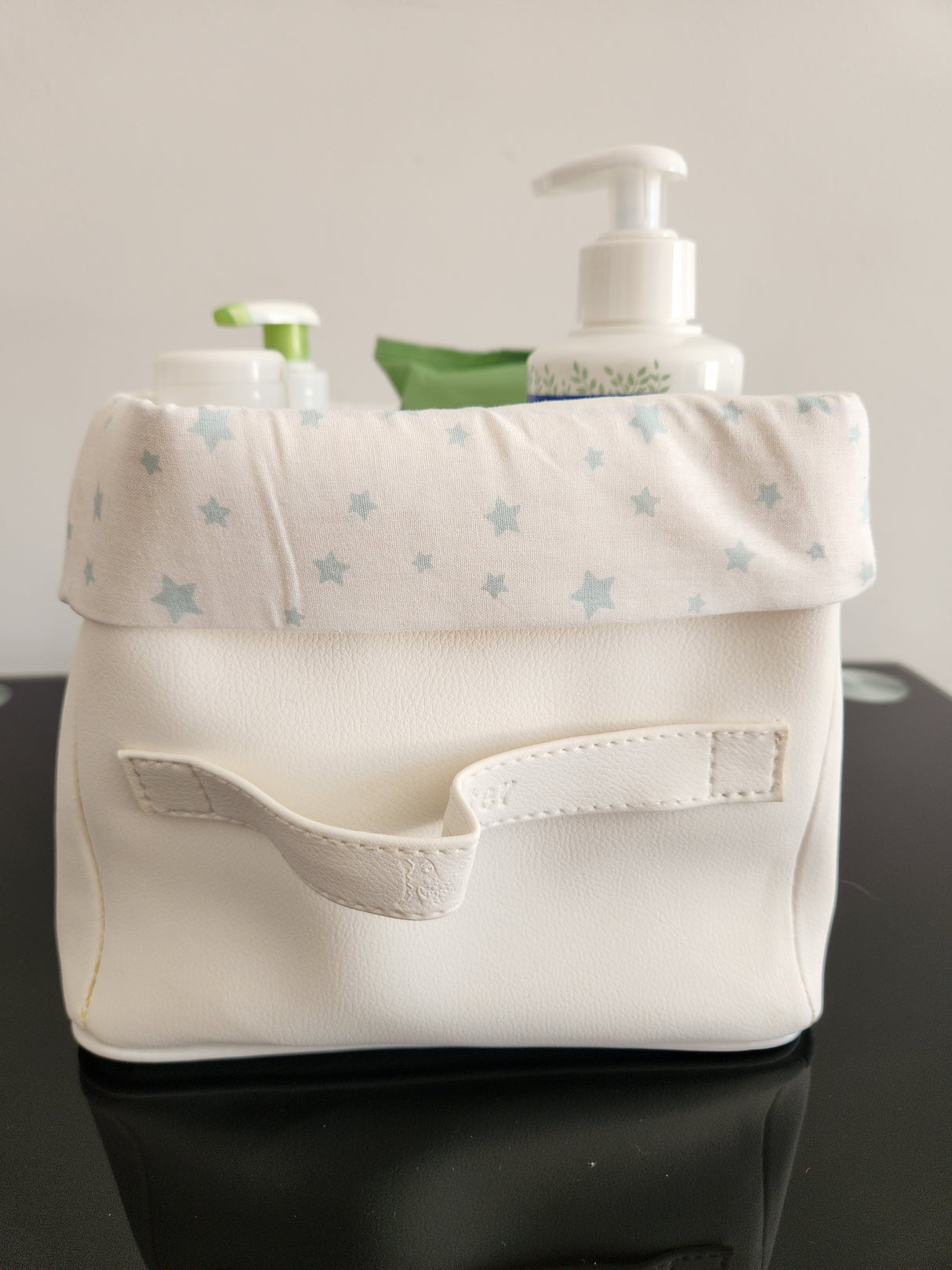 Panier blanc cassé carré étoile vert