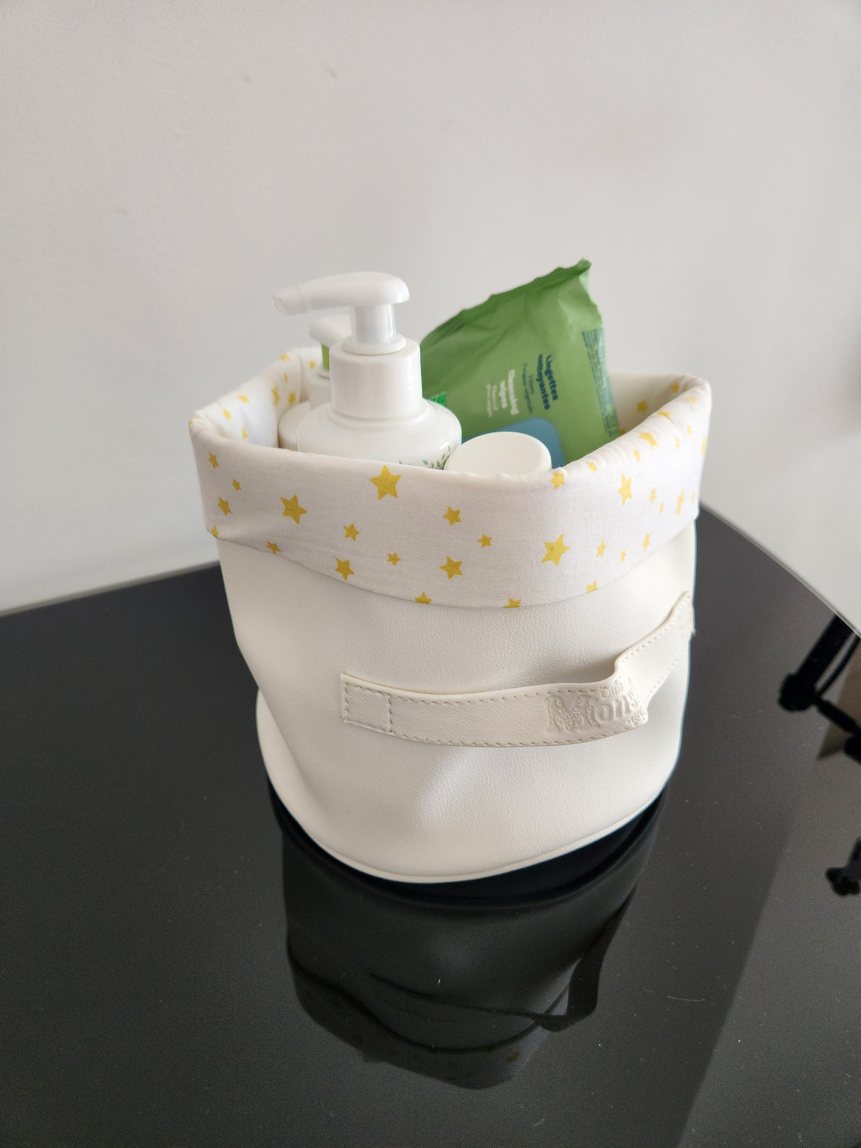 Panier blanc cassé rond étoile jaune