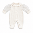 Combinaison bébé crème à col chemise, fermeture boutonnée et manches en tulle