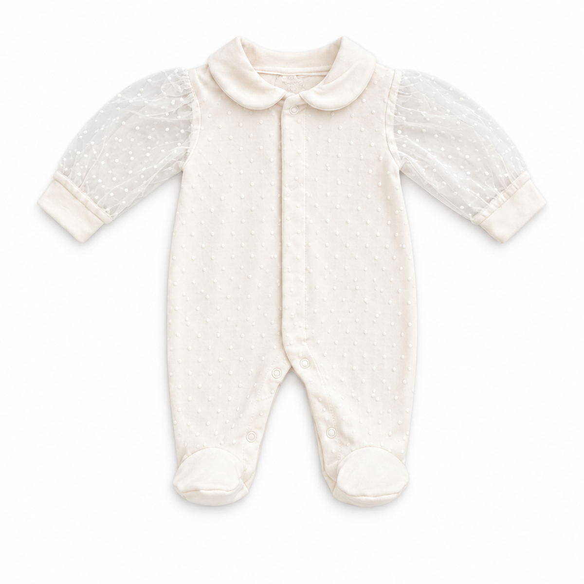 Combinaison bébé crème à col chemise, fermeture boutonnée et manches en tulle