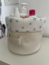 Panier de rangement blanc avec poignée en tissu et doublure à étoiles vertes