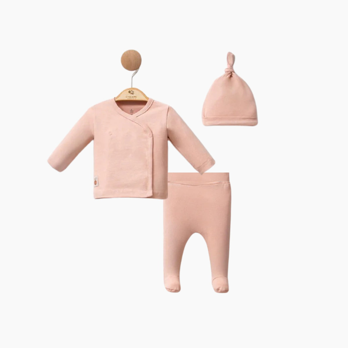 Ensemble bébé rose : haut manches longues, pantalon et bonnet