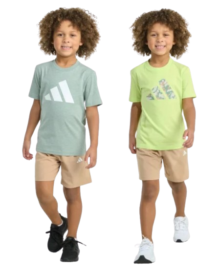 Ensemble enfant Adidas: t-shirts vert clair et vert avec logo, shorts beiges