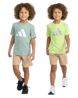 Ensemble enfant Adidas: t-shirts vert clair et vert avec logo, shorts beiges