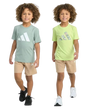 Ensemble enfant Adidas: t-shirts vert clair et vert avec logo, shorts beiges
