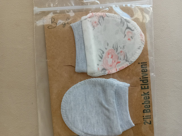 Moufles bébé en coton : paire bleu clair chiné et paire gris clair unie, en package